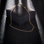 Goldkette als Ankerkette rund in Gelbgold 375 / 9 Karat, 65 cm lang, 1.3 mm breit, Gewicht ca. 3.3 g.