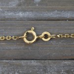 Goldkette als Ankerkette diamantiert in Gelbgold 333 / 8K, 45 cm lang, 1,7 mm breit, Gewicht ca. 3.5 g.