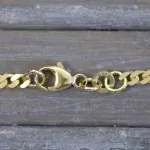 Goldkette als Panzerkette flach in Gelbgold 333 / 8K, 85 cm lang, 2,7 mm breit, Gewicht ca. 13.7 g.