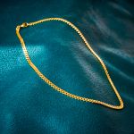 Goldkette als Panzerkette flach in Gelbgold 333 / 8K, 50 cm lang, 4,1 mm breit, Gewicht ca. 18.9 g.
