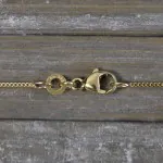 Goldkette als Panzerkette flach in Gelbgold 333 / 8K, 45 cm lang, 1,1 mm breit, Gewicht ca. 1.6 g.