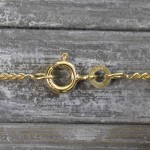 Goldkette als Panzerkette flach in Gelbgold 333 / 8K, 85 cm lang, 2,1 mm breit, Gewicht ca. 9.7 g.