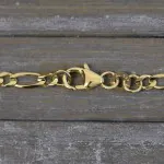 Armband als Figarokette in Gelbgold 333 / 8K, 19 cm lang, 3,1 mm breit, Gewicht ca. 2.4 g.