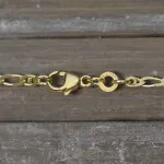 Goldkette als Panzerstegkette in Gelbgold 333 / 8K, 36 cm lang, 2,5 mm breit, Gewicht ca. 3.1 g.