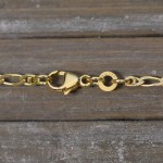 Goldkette als Panzerstegkette in Gelbgold 333 / 8K, 40 cm lang, 2,5 mm breit, Gewicht ca. 3.5 g.