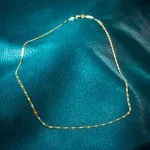 Goldkette als Panzerstegkette in Bicolor Gelbgold / Weißgold 333 / 8K, 50 cm lang, 2,1 mm breit, Gewicht ca. 2 g.
