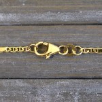 Goldkette als Panzerstegkette in Gelbgold 333 / 8K, 55 cm lang, 1,9 mm breit, Gewicht ca. 3.9 g.