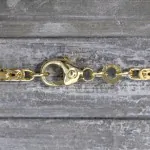 Armband als Königskette in Gelbgold 333 / 8K, 18.7 cm lang, 2,3 mm breit, Gewicht ca. 6.2 g.