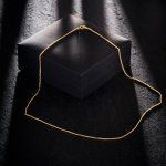 Goldkette als Zopfkette in Gelbgold 585 / 14K, 38 cm lang, 1,3 mm breit, Gewicht ca. 2.5 g.