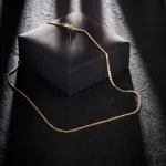 Goldkette als Panzerkette weit in Gelbgold 333 / 8K, 55 cm lang, 2,1 mm breit, Gewicht ca. 4.4 g.