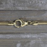 Goldkette als Schlangenkette in Gelbgold 333 / 8K, 42 cm lang, 2,4 mm breit, Gewicht ca. 10.5 g.