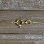 Goldkette als Schlangenkette diamantiert in Gelbgold 333 / 8K, 42 cm lang, 0,9 mm breit, Gewicht ca. 3.1 g.