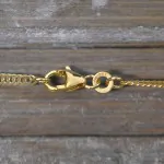 Goldkette als Singapurkette in Gelbgold 333 / 8K, 80 cm lang, 2,4 mm breit, Gewicht ca. 6.4 g.