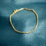 Armband als Ankerkette diamantiert in Gelbgold 585 / 14 K, 21,5 cm lang, 1,8mm breit, Gewicht ca. 3.8 g.