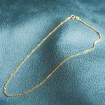 Goldkette als Figarokette diamantiert in Gelbgold 750 / 18 Karat, 50 cm lang, 1.9 mm breit, Gewicht ca. 4.9 g.