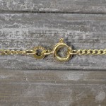 Goldkette als Figarokette diamantiert in Gelbgold 333 / 8K, 95 cm lang, 1,9 mm breit, Gewicht ca. 6.3 g.