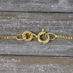 Goldkette als Venezianerkette in Gelbgold 333 / 8K, 40 cm lang, 0,8 mm breit, Gewicht ca. 1.7 g.