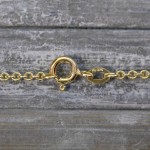 Goldkette als Ankerkette rund in Gelbgold 375 / 9K, 38 cm lang, 2 mm breit, Gewicht ca. 3.6 g.