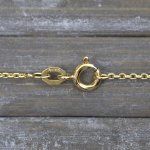 Goldkette als Ankerkette diamantiert in Gelbgold 375 / 9K, 45 cm lang, 1,3 mm breit, Gewicht ca. 2.2 g.