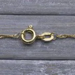 Goldkette als Singapurkette in Gelbgold 375 / 9K, 36 cm lang, 1,4 mm breit, Gewicht ca. 1.3 g.