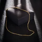 Goldkette als Ankerkette diamantiert in Gelbgold 585 / 14K, 40 cm lang, 1,8 mm breit, Gewicht ca. 6.2 g.