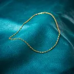 Goldkette als Erbskette in Gelbgold 375 / 9K, 38 cm lang, 2,4 mm breit, Gewicht ca. 3.4 g.