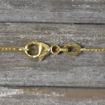 Goldkette als Venezianerkette in Gelbgold 375 / 9 Karat, 38 cm lang, 0.7 mm breit, Gewicht ca. 1,5 g.