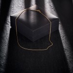 Goldkette als Doppelankerkette in Gelbgold 375 / 9K, 38 cm lang, 1 mm breit, Gewicht ca. 0.6 g.