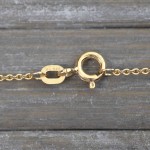 Goldkette als Ankerkette flach in Gelbgold 585 / 14K, 45 cm lang, 1,2 mm breit, Gewicht ca. 1.8 g.