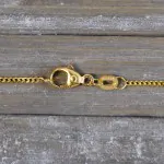 Goldkette als Panzerkette flach in Gelbgold 585 / 14K, 45 cm lang, 1,2 mm breit, Gewicht ca. 2.5 g.