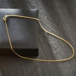 Goldkette als Panzerkette flach in Gelbgold 585 / 14K, 55 cm lang, 1,6 mm breit, Gewicht ca. 4.5 g.