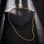 Goldkette als Panzerkette flach in Gelbgold 375 / 9K, 40 cm lang, 1,7 mm breit, Gewicht ca. 3.5 g.