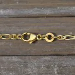 Armband als Panzerstegkette in Gelbgold 585 / 14 K, 21 cm lang, 2,5mm breit, Gewicht ca. 2.6 g.