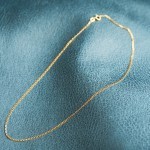 Goldkette als Achterkette in Gelbgold 585 / 14K, 50 cm lang, 1,3 mm breit, Gewicht ca. 2.4 g.