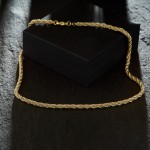 Goldkette als Kordelkette hohl in Bicolor Gelbgold / Weißgold 585 / 14K, 45 cm lang, 4,4 mm breit, Gewicht ca. 18.2 g.