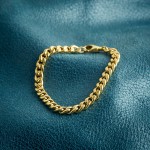 Armband als Panzerkette hohl in Gelbgold 585 / 14K, 21 cm lang, 5,4 mm breit, Gewicht ca. 8.2 g.