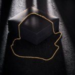 Goldkette als Zopfkette in Gelbgold 375 / 9K, 42 cm lang, 2,1 mm breit, Gewicht ca. 6.1 g.