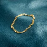 Armband als Singapurkette in Gelbgold 333 / 8 K, 20 cm lang, 3,4mm breit, Gewicht ca. 3.8 g.