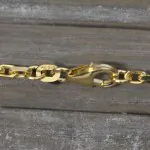 Goldkette als Ankerkette diamantiert in Gelbgold 585 / 14K, 45 cm lang, 2,5 mm breit, Gewicht ca. 14.3 g.