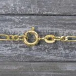 Goldkette als Figarokette diamantiert in Gelbgold 585 / 14K, 55 cm lang, 2,2 mm breit, Gewicht ca. 6.1 g.