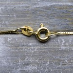 Goldkette als Venezianerkette in Gelbgold 585 / 14K, 45 cm lang, 0,7 mm breit, Gewicht ca. 1.7 g.