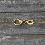 Goldkette als Venezianerkette in Gelbgold 585 / 14K, 55 cm lang, 0,9 mm breit, Gewicht ca. 3.7 g.