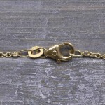 Goldkette als Ankerkette rund in Gelbgold 750 / 18 Karat, 34 cm lang, 1.5 mm breit, Gewicht ca. 2.6 g.