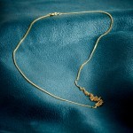 Goldkette als Panzerkette flach in Gelbgold 333 / 8K, 75 cm lang, 1,7 mm breit, Gewicht ca. 6.8 g.