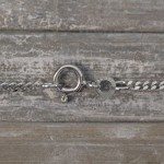 Goldkette als Panzerkette flach in Weißgold 333 / 8K, 55 cm lang, 2,1 mm breit, Gewicht ca. 7.1 g.