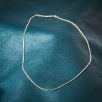 Goldkette als Bingokette in Weißgold 585 / 14K, 90 cm lang, 1,3 mm breit, Gewicht ca. 9.6 g.