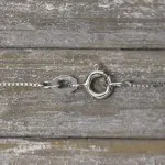 Goldkette als Venezianerkette in Weißgold 375 / 9K, 60 cm lang, 0,7 mm breit, Gewicht ca. 2 g.