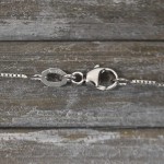 Goldkette als Venezianerkette in Weißgold 375 / 9K, 40 cm lang, 0,7 mm breit, Gewicht ca. 1.5 g.