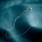 Goldkette als Panzerkette flach in Weißgold 585 / 14K, 95 cm lang, 1,7 mm breit, Gewicht ca. 11.4 g.