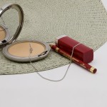 Goldkette als Panzerkette flach in Weißgold 585 / 14K, 36 cm lang, 1,7 mm breit, Gewicht ca. 4.3 g.